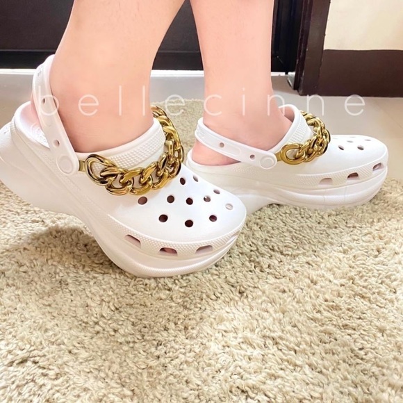 MACKINJ Crocs Women's Classic Bae Embellished - Picture 4 of 11